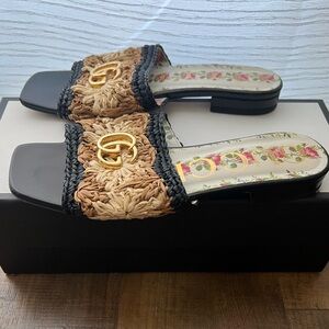 Gucci Raffia Sandals Size 37